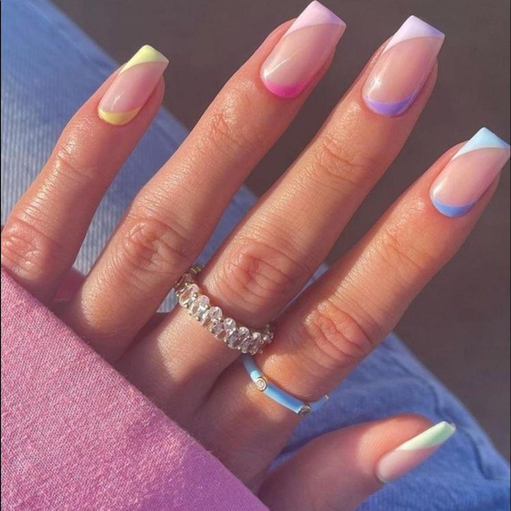 💍 Oval cut stones band ring 💍